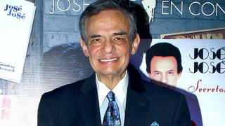 Artistas se muestran solidarios con José José